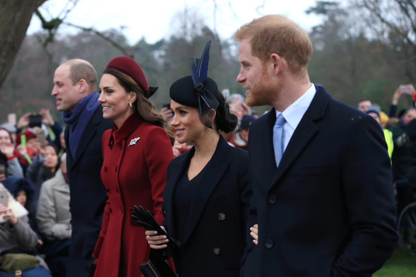 Książę William, księżna Kate, księżna Meghan i książę Harry 