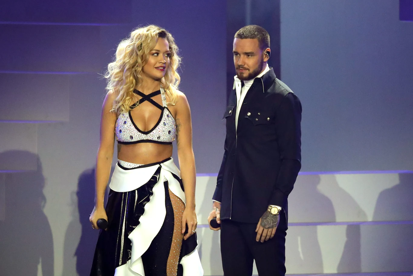 Plotek na temat Rity Ory przybyło również po nagraniu – wraz z Liamem Paynem (na zdjęciu) – piosenki "For You" do filmu "Nowe oblicze Greya". Po premierze singla zaczęto spekulować o jej możliwym romansie z byłym członkiem One Direction. Gwiazda stanowczo dementowała plotki, które nasiliły się jeszcze mocniej, gdy Payne rozstał się ze swoją partnerką Cheryl.