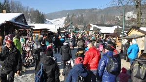 Turyści w Zakopanem - zdj. ilustracyjne