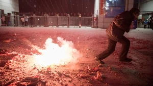 Wybuch petardy; zdj. ilustracyjne