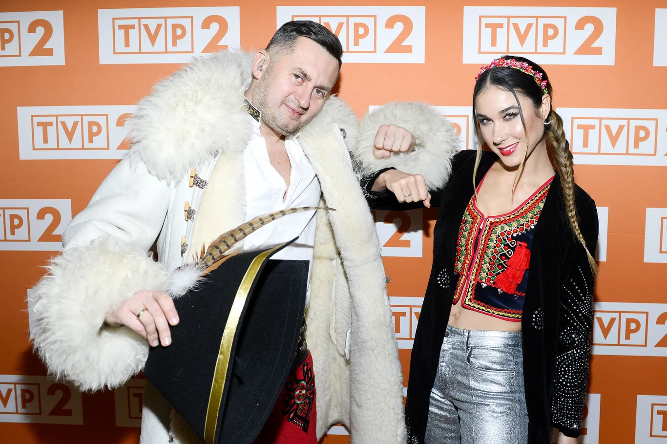 Kto zabłysnął kreacją podczas Sylwestra Marzeń z Dwójką? Zobacz zdjęcia! Ida Nowakowska i Norbi