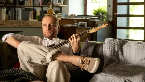 Piotr Adamczyk w filmie "Całe szczęście"