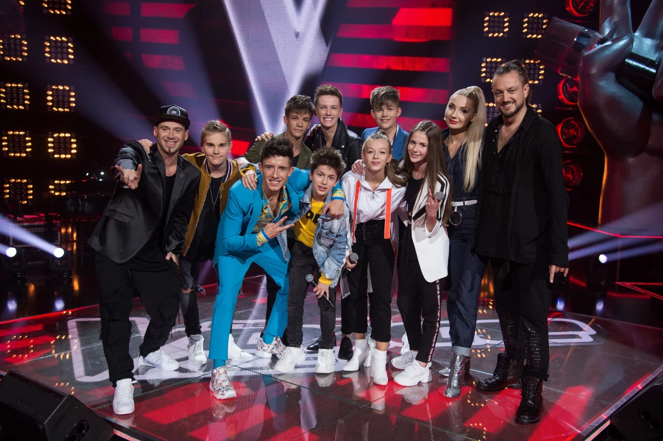 Trenerzy z finalistami pierwszej edycji "The Voice Kids"