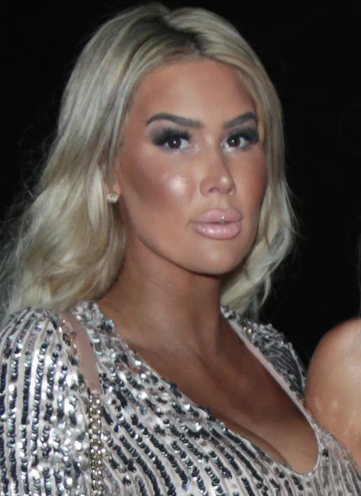 Lexie Marlow przeasadziła z makijażem Lexie Marlow przeasadziła z makijażem