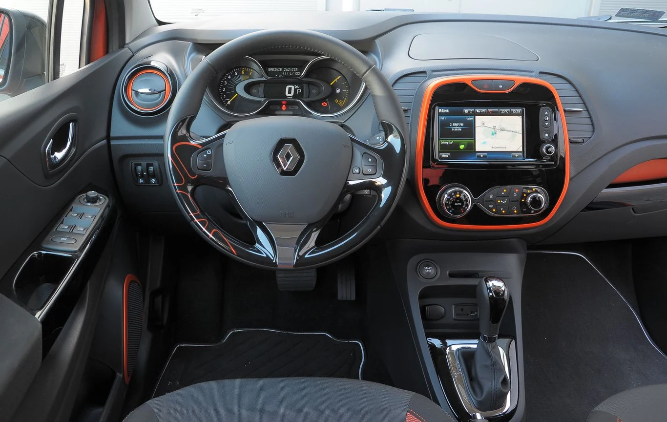 captur deska rozdzielcza