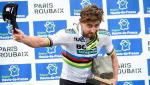 Ubiegłoroczną edycję wyścigu Paryż-Roubaix wygrał Peter Sagan