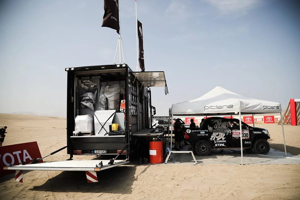 Toyota Hilux Black Hawk V litewsko-polskiego teamu Pitlane