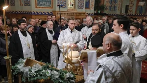 Ordynariusz prawosławnej diecezji białostocko-gdańskiej abp Jakub (3P) podczas całonocnego czuwania w soborze św. Mikołaja w Białymstoku