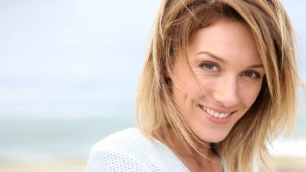 Tania maść z apteki pomaga wygładzić zmarszczki i zmiękczyć suchą skórę twarzy