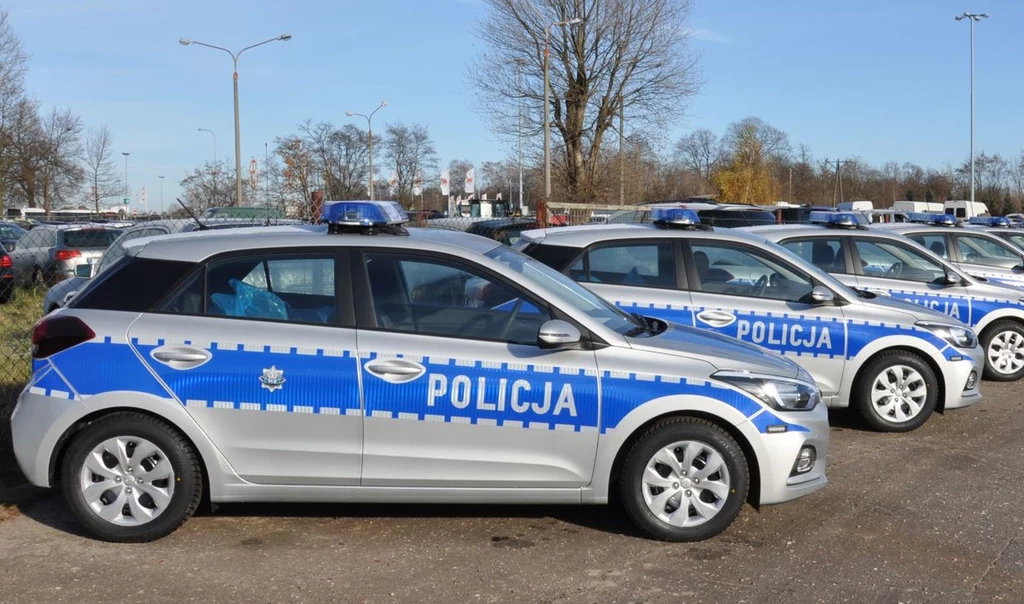 Do policji trafiło 400 radiowozów Hyundaia