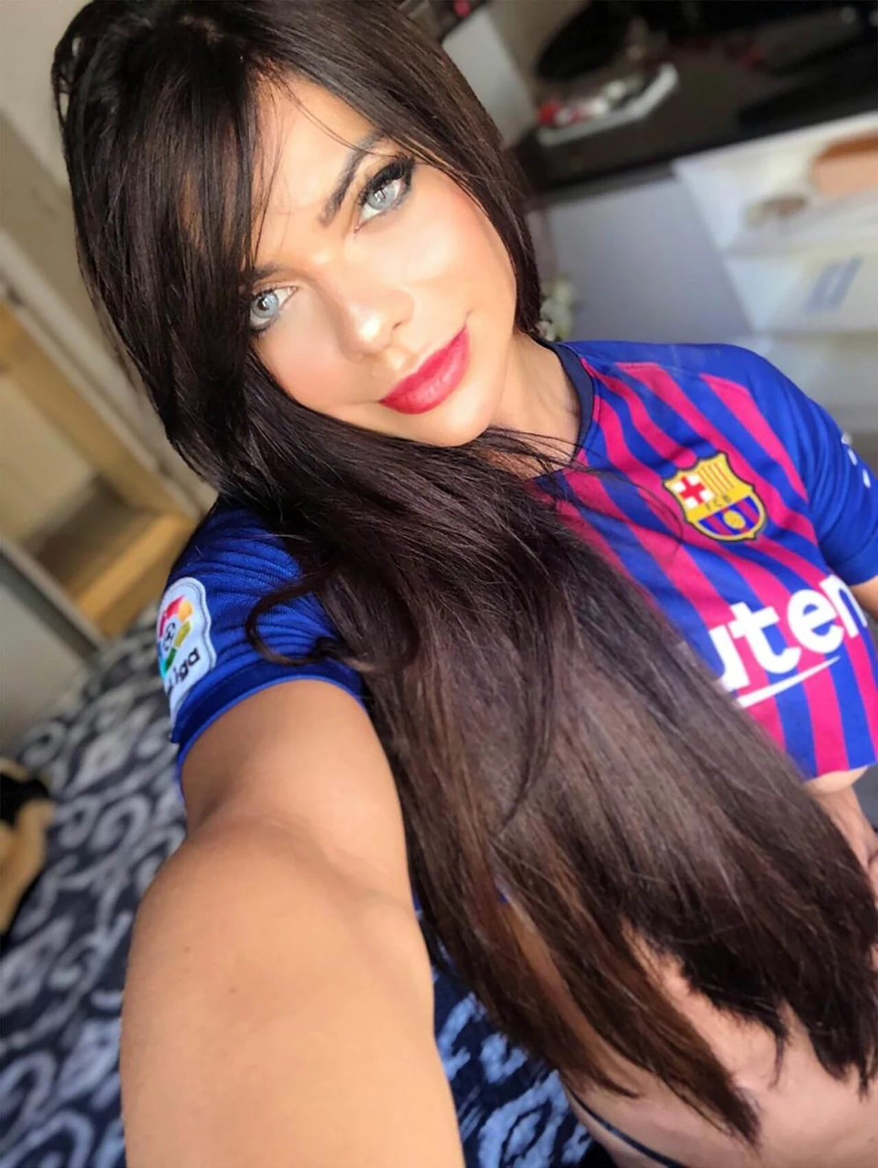 Suzy Cortez Suzy Cortez