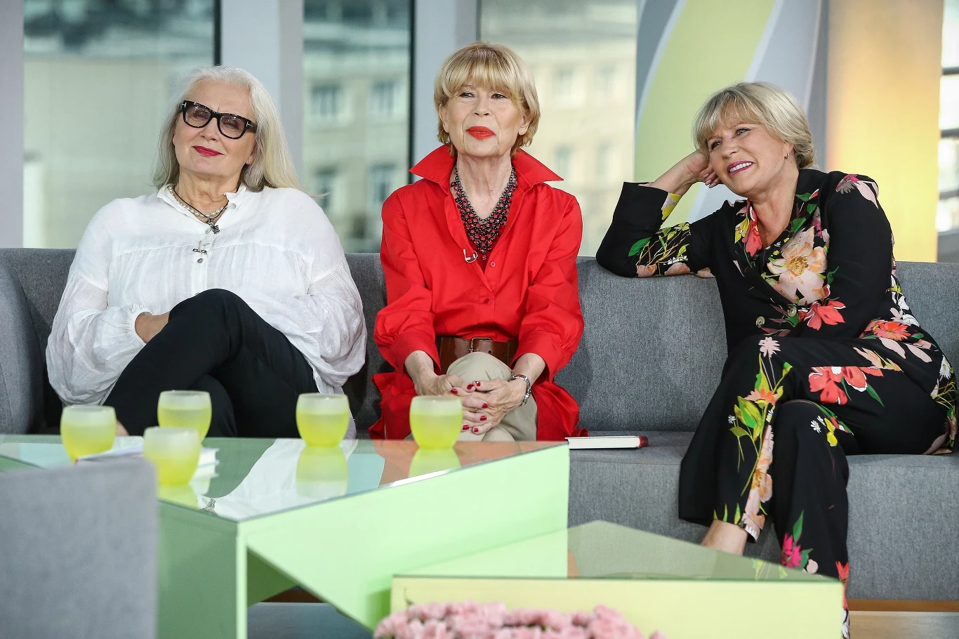Magda Umer, Zuzanna Łapicka, Krystyna Janda w studio "Dzień dobry TVN" Magda Umer, Zuzanna Łapicka, Krystyna Janda w studio "Dzień dobry TVN"