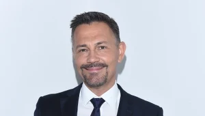 Zdaniem Krzysztofa Ibisza niezwykle potrzebne są programy, w których znane osoby mogą szczerze opowiedzieć o sobie