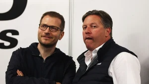 Andreas Seidl (z lewej) i Zak Brown
