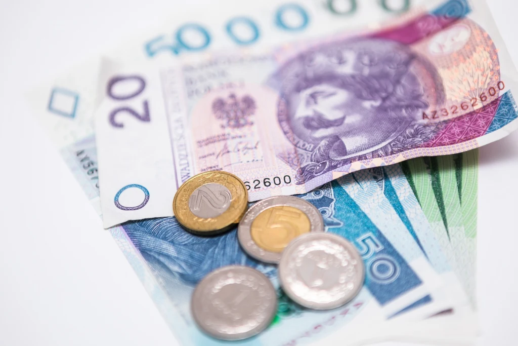 Pieniądze przekazano w ramach akcji #50kforWK zainicjowanej przez Jarosława Królewskiego Pieniądze przekazano w ramach akcji #50kforWK zainicjowanej przez Jarosława Królewskiego