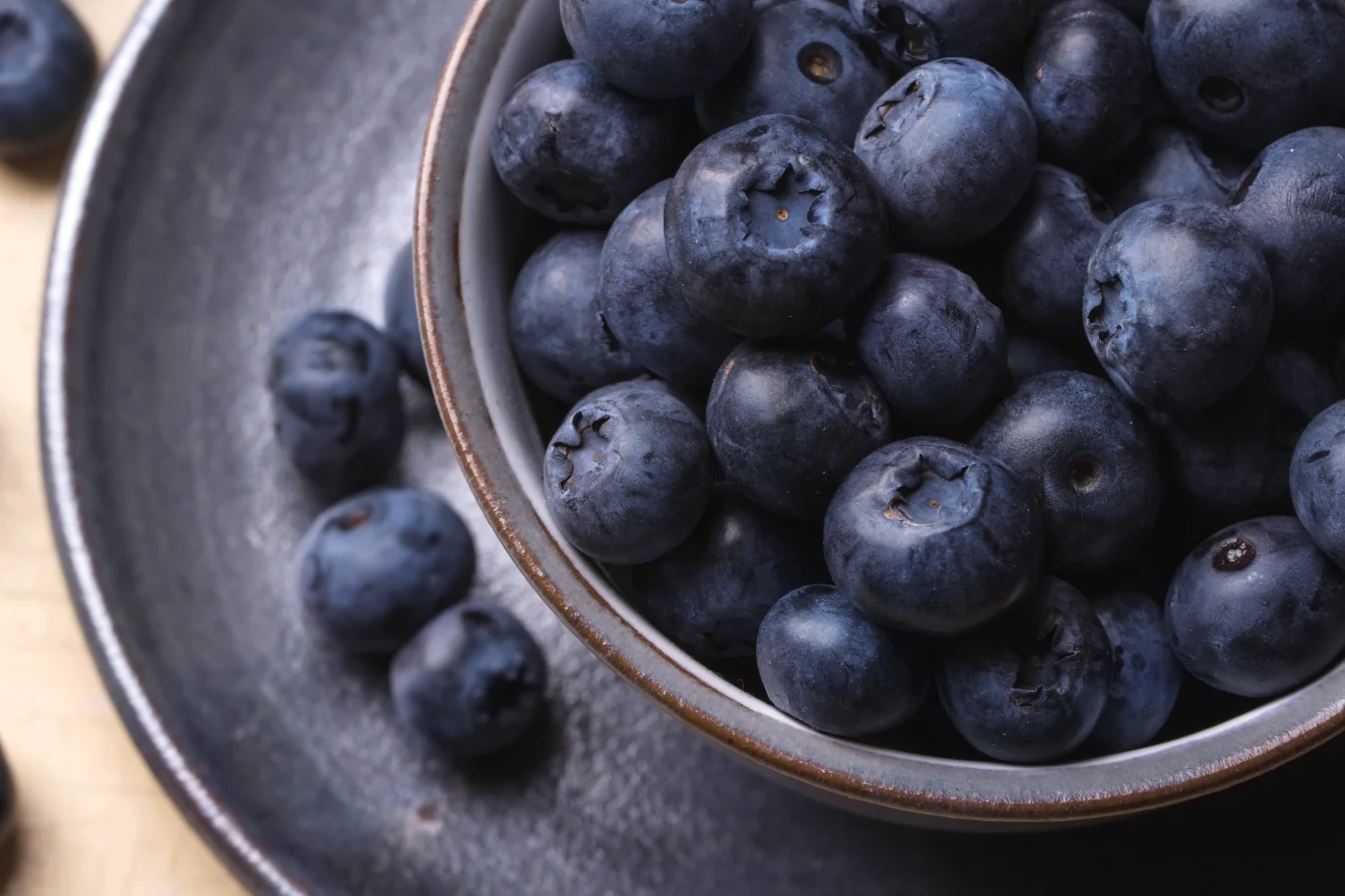 Koktajl z jagód wspiera zdrowie serca. 