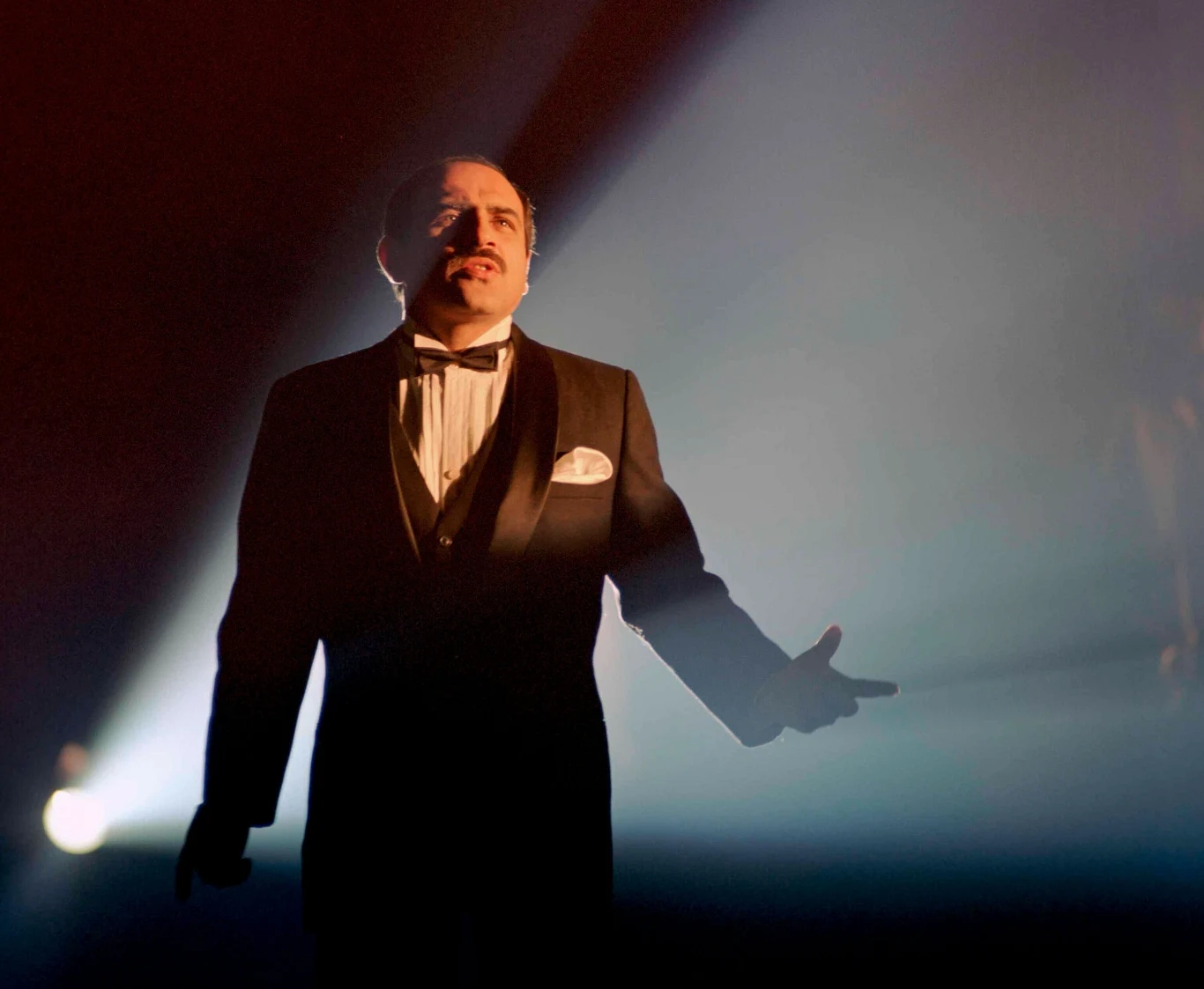 Na planie sztuki Zaucha poznał Zuzannę Leśniak, młodszą o 16 lat aktorkę. Między parą wybuchł płomienny romans. Całej sytuacji znieść nie mógł mąż Leśniak, francuski reżyser Yves Goulais. Wkrótce zaplanował zemstę. 10 października 1991 roku Francuz spotkał Zauchę i swoją żonę na ulicy Włóczków. Chwilę później padło dziewięć strzałów. Wokalista zginął na miejscu, jego kochanka w karetce. 