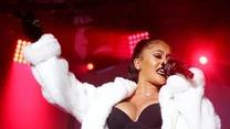 Saweetie, a właściwie Diamonte Harper, to 25-letnia raperka, która szturmem zdobyła serca fanów w Stanach Zjednoczonych za sprawą hitu "Icy Grl". 