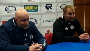 Trenerzy Marek Ziętara (Stoczniowiec Automatyka) i Marcin Kozłowski (Zagłębie Sosnowiec)