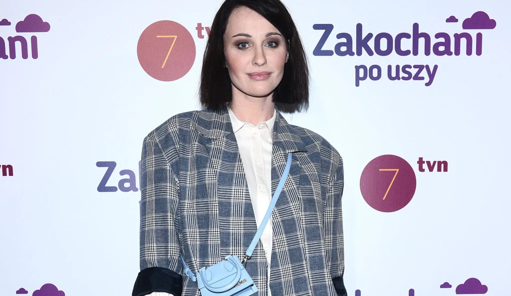 Maja Hirsch na premierze serialu "Zakochani po uszy"