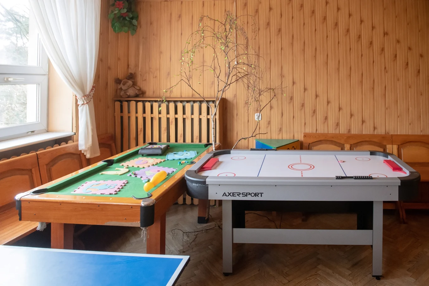 Pracownicy likwidowanego domu dziecka - a było ich 30 - otrzymali propozycje pracy w innych placówkach Pracownicy likwidowanego domu dziecka - a było ich 30 - otrzymali propozycje pracy w innych placówkach
