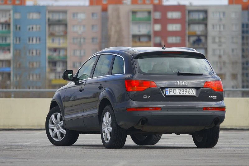 Audi Q7 (2005-2015) 
