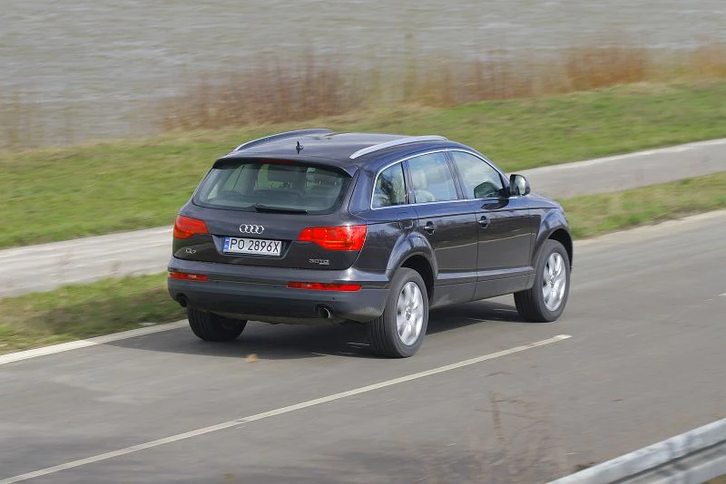 Audi Q7 (2005-2015) 