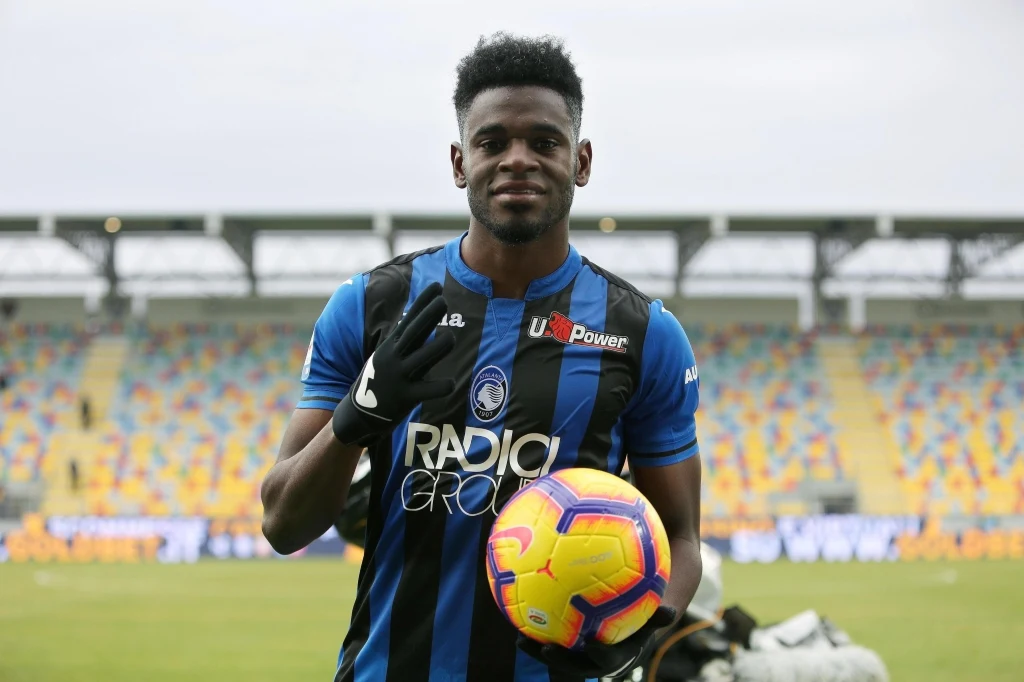 Duvan Zapata strzelił cztery gole przeciwko Frosinone Duvan Zapata strzelił cztery gole przeciwko Frosinone