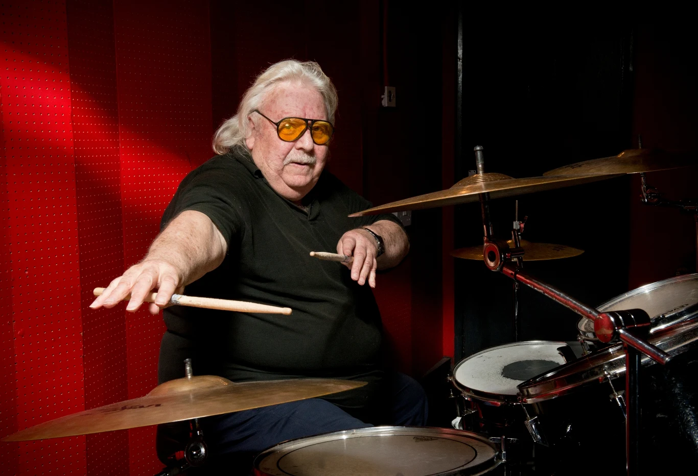 Lee Kerslake wyjawił, że lekarze dają mu około ośmiu miesięcy życia