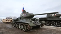 Ceremonia przejęcia czołgów T-34-85 podarowanych przez Laos