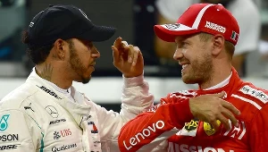 Lewis Hamilton (z lewej) i Sebastian Vettel