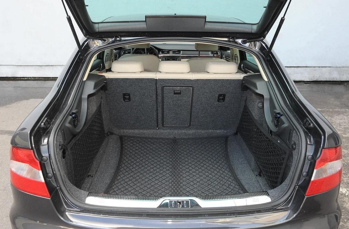 skoda superb bagażnik