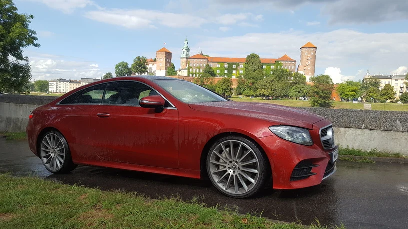 Mercedes klasy E Coupe to najchętniej wybierane w Polsce auto z takim nadwoziem Mercedes klasy E Coupe to najchętniej wybierane w Polsce auto z takim nadwoziem