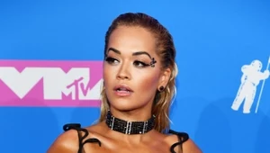 Rita Ora wyjawiła, ze miała pewne komplikacje ze znalezieniem projektanta, który ubierze ją na galę Grammy 