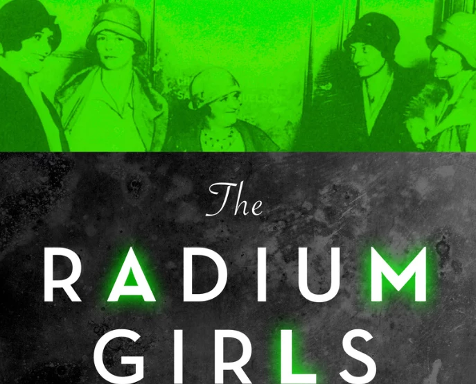 W latach 20. XX wieku amerykańska firma United States Radium Corporation opatentowała i produkowała wyjątkowy jak na tamte czasy wynalazek: farbę świecącą w ciemności 