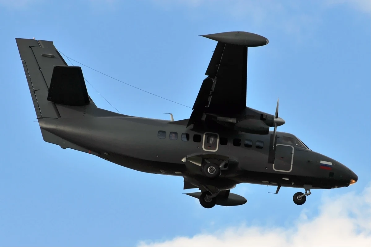 Rosyjski Let L-410UVP-E w locie. Wersję patrolową tego samolotu otrzymała polska Straż Graniczna Rosyjski Let L-410UVP-E w locie. Wersję patrolową tego samolotu otrzymała polska Straż Graniczna