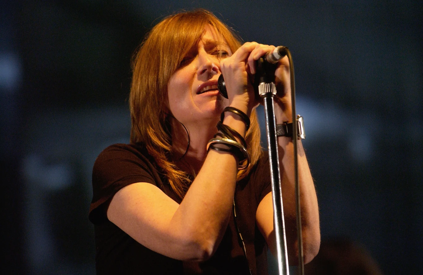 Beth Gibbons zaśpiewała po polsku III Symfonię Henryka Góreckiego Beth Gibbons zaśpiewała po polsku III Symfonię Henryka Góreckiego