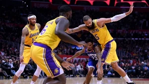 Kadr z meczu Los Angeles Clippers - Los Angeles Lakers