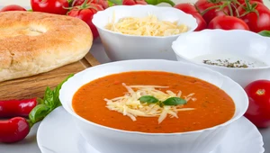 Zupa pomidorowa z serem 