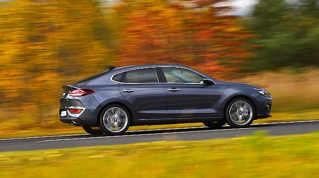 hyundai i30 fastback