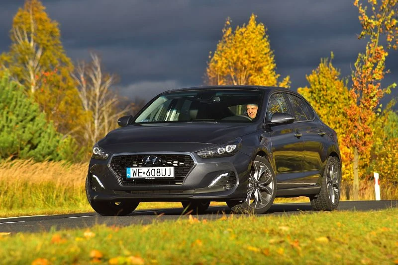 Hyundai i30 Fastback 1.6 CRDi 7DCT Premium 