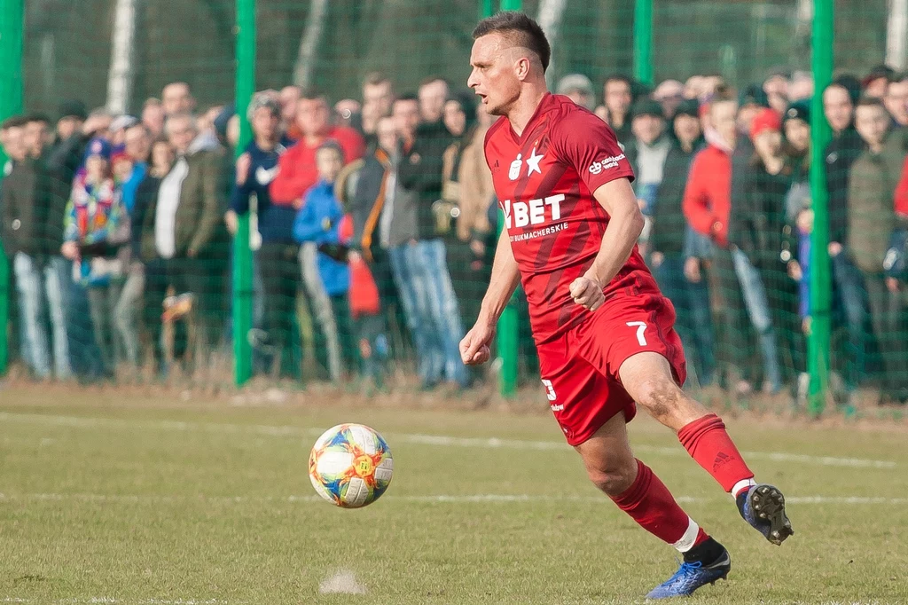 Sławomir Peszko szybko wrócił do Krakowa, tyle że nie do Wisły, tylko do Wieczystej. Sławomir Peszko szybko wrócił do Krakowa, tyle że nie do Wisły, tylko do Wieczystej.