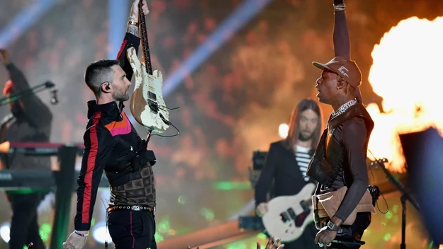 Maroon 5 i Travis Scott na Super Bowl