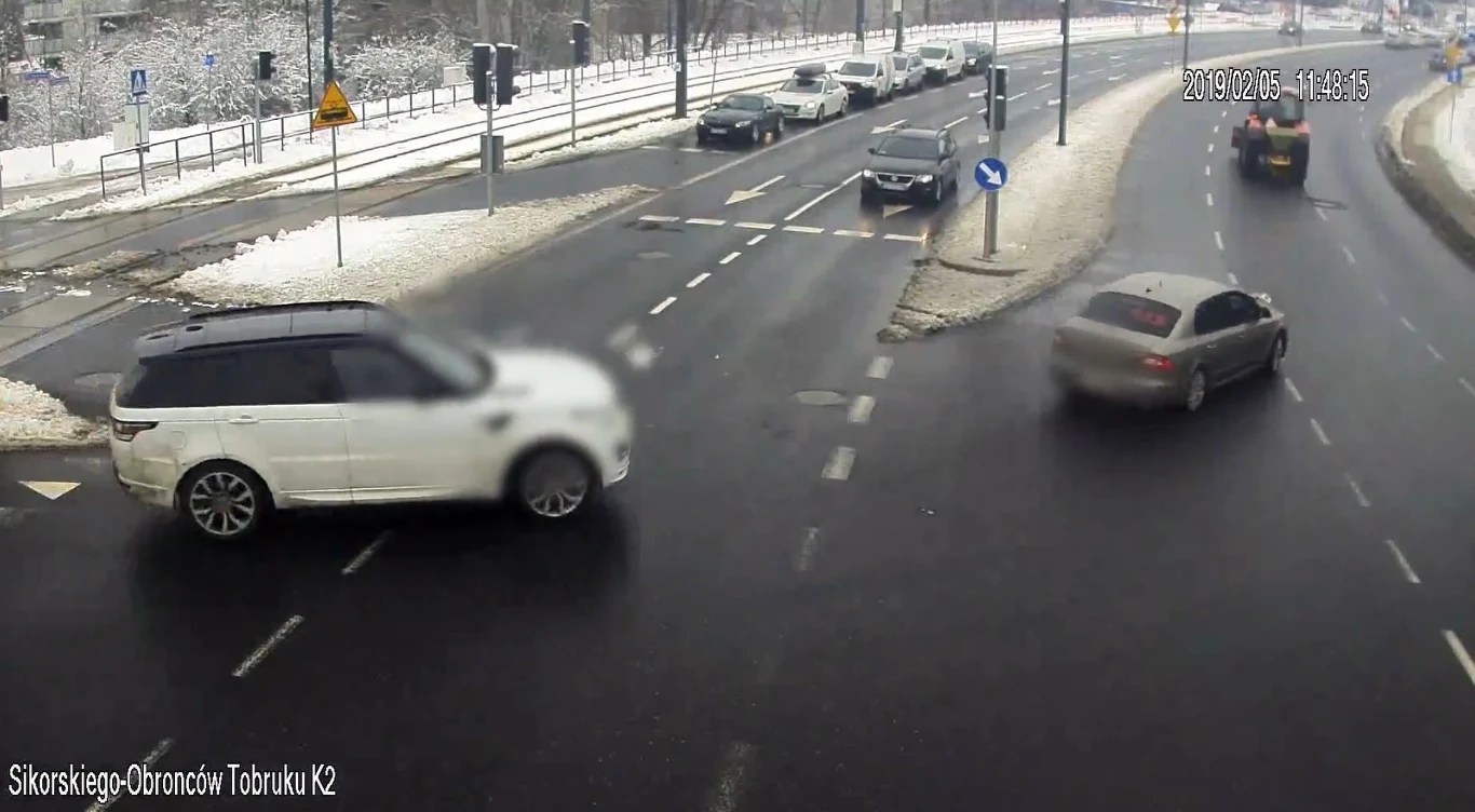 Zamiast mandatu policjanci poprowadzili kierowcę do szpitala Zamiast mandatu policjanci poprowadzili kierowcę do szpitala