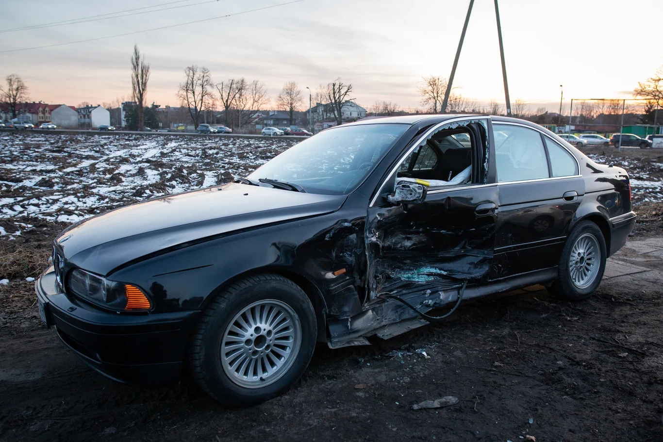 Rzecznik prasowy SOP poinformował, że kolumna rządowa była "uprzywilejowana" i wyposażona w sygnalizację świetlną oraz dźwiękową