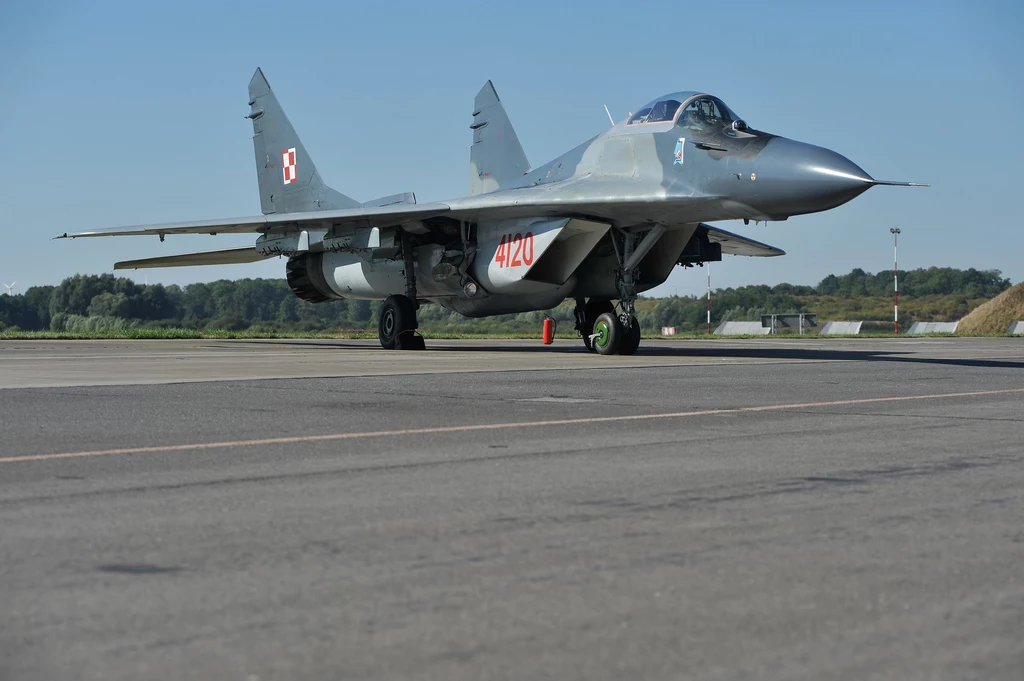Myśliwiec MIG 29 powracający z misji w ramach Baltic Air Policing, zdj. ilustracyjne Myśliwiec MIG 29 powracający z misji w ramach Baltic Air Policing, zdj. ilustracyjne