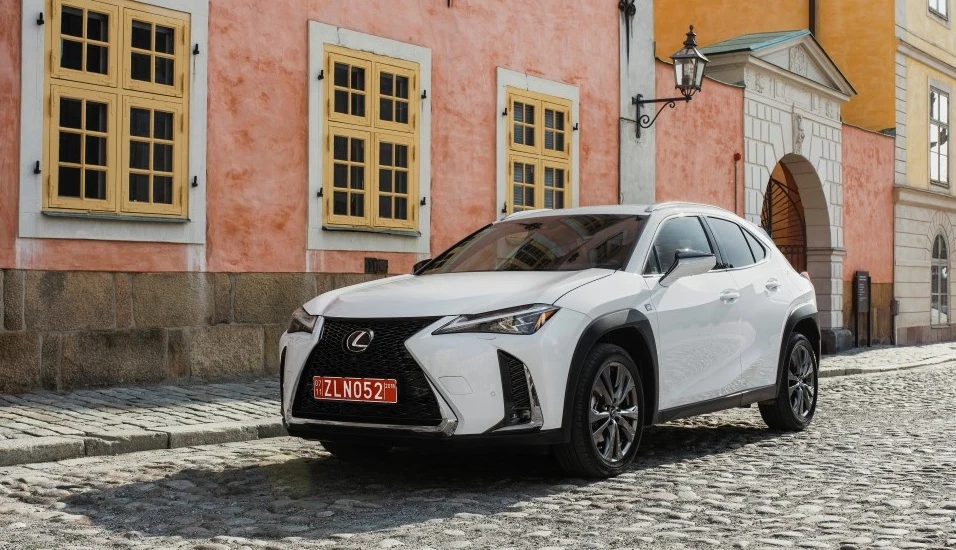 Lexus UX Lexus UX