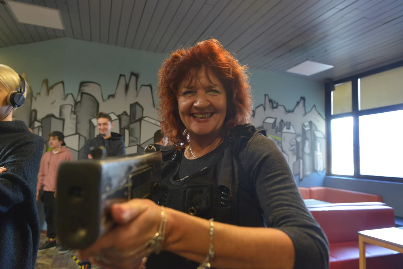 "W tym wieku człowiek zachowuje się jak dzieci" - powiedziała Nina po zabawie kuracjuszy w laserparku.