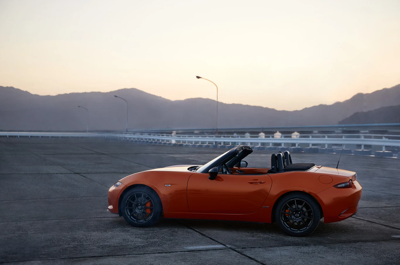 Mazda MX-5 30-th Anniversary Edition Mazda MX-5 30-th Anniversary Edition