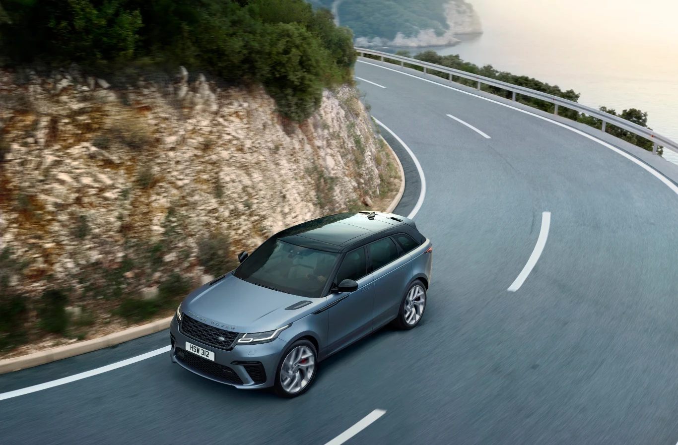 Range Rover Velar SVAutobiography Dynamic Edition Range Rover Velar SVAutobiography Dynamic Edition